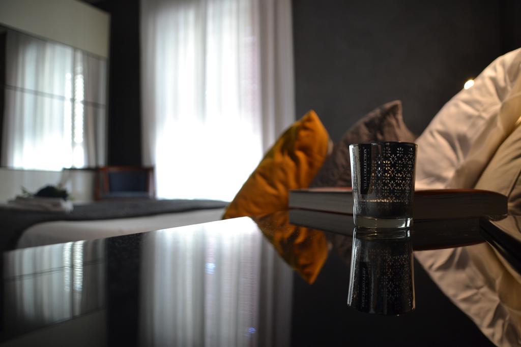 Super Attico B&B Comiso Luaran gambar